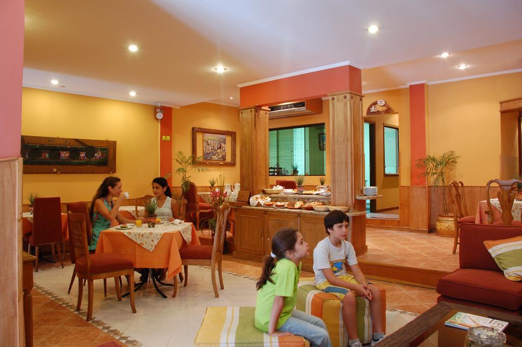 Hotel Bristol Asuncion Bagian luar foto